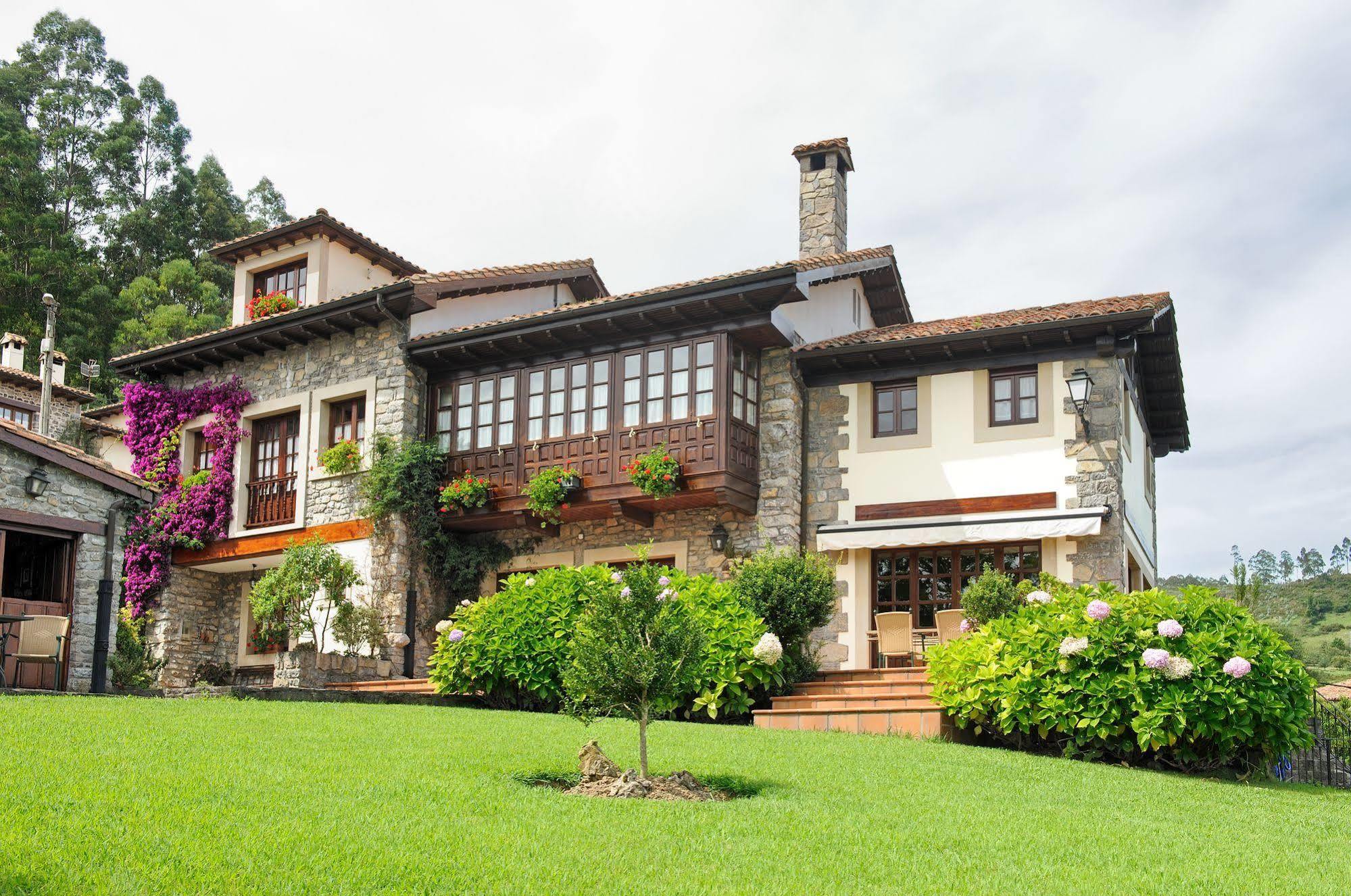 Casa Rural Llugaron I Миравальес Экстерьер фото
